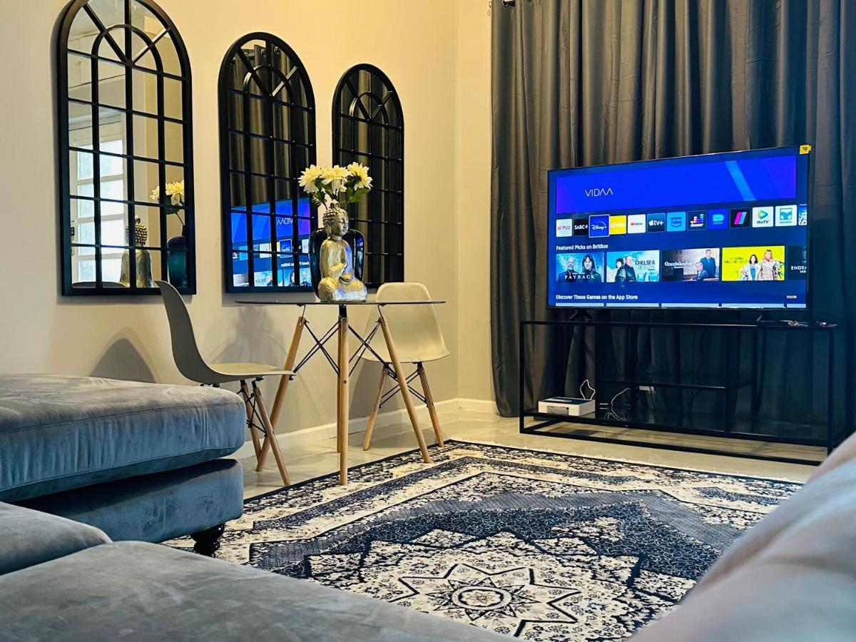 Nederburg, Sea Point, 2 Bed Apt - New Кейптаун Экстерьер фото