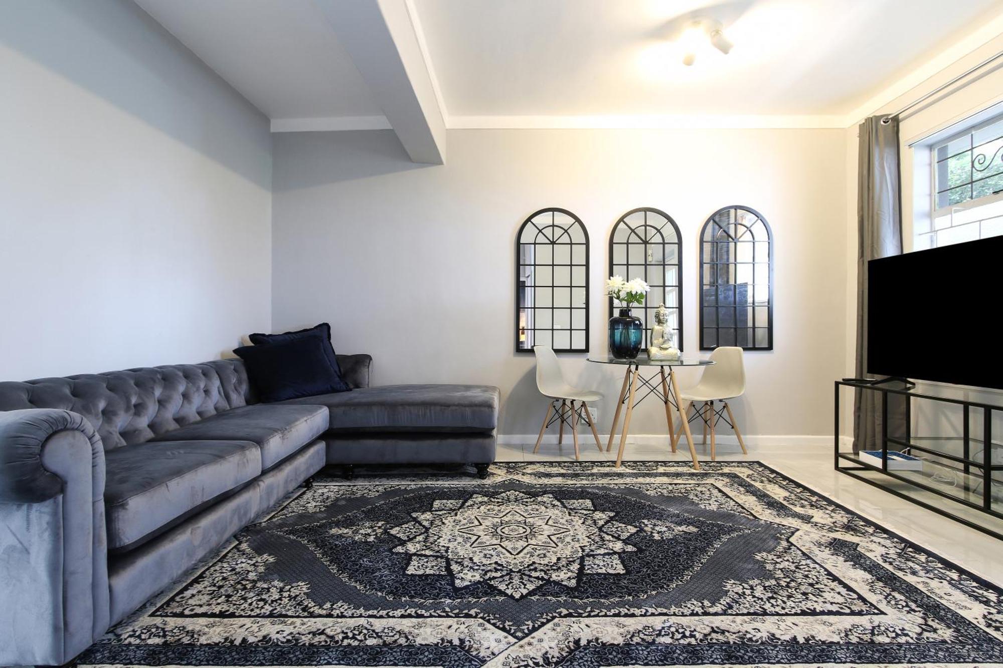 Nederburg, Sea Point, 2 Bed Apt - New Кейптаун Экстерьер фото